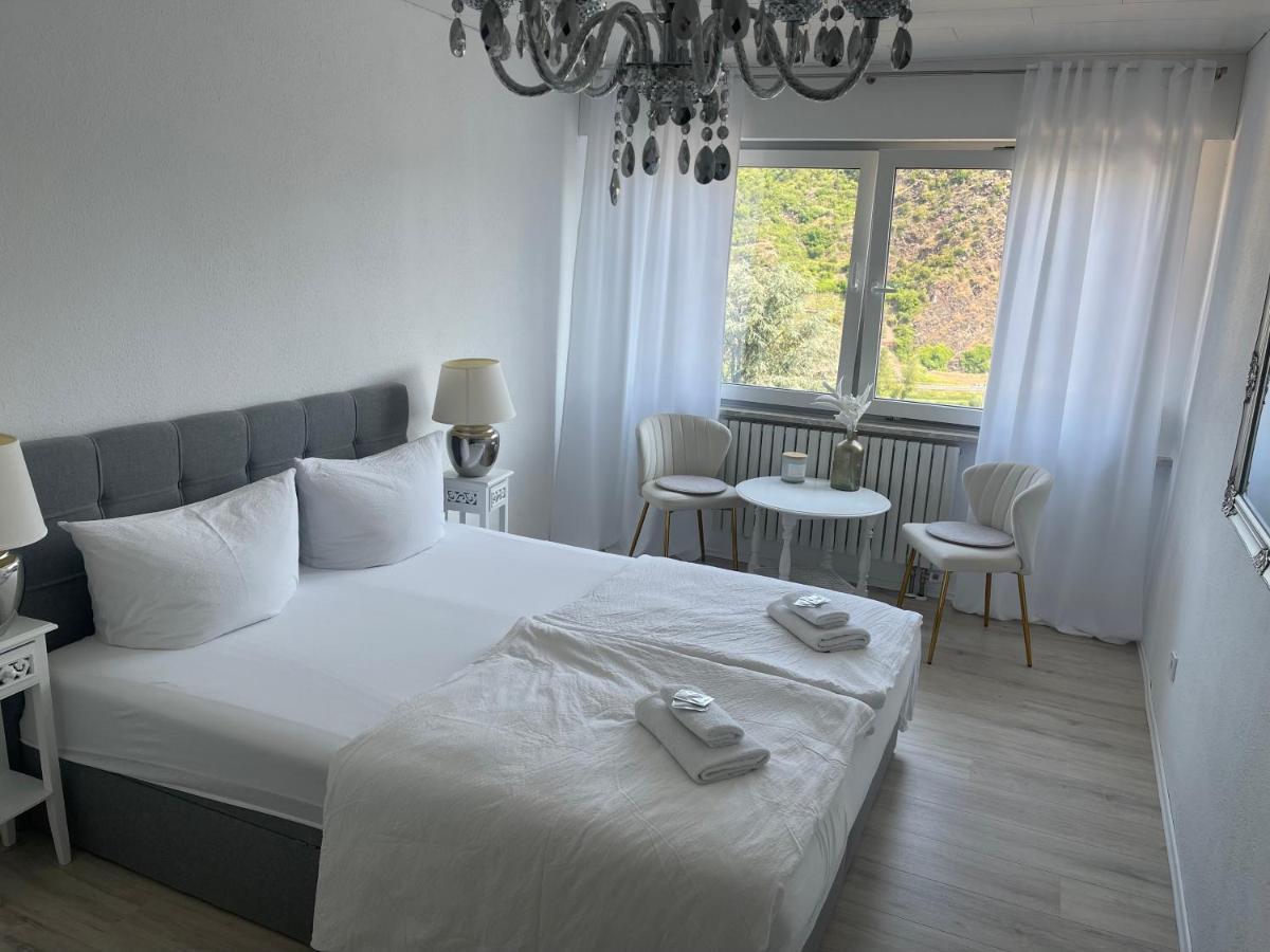 Gaestehaus Paulina Cochem Bagian luar foto