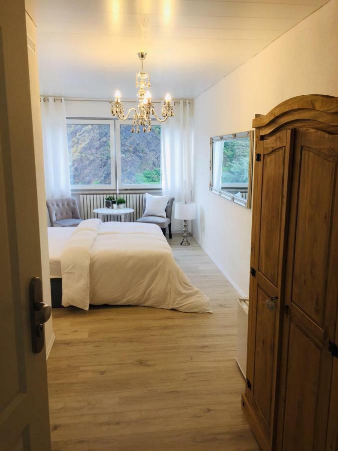 Gaestehaus Paulina Cochem Bagian luar foto